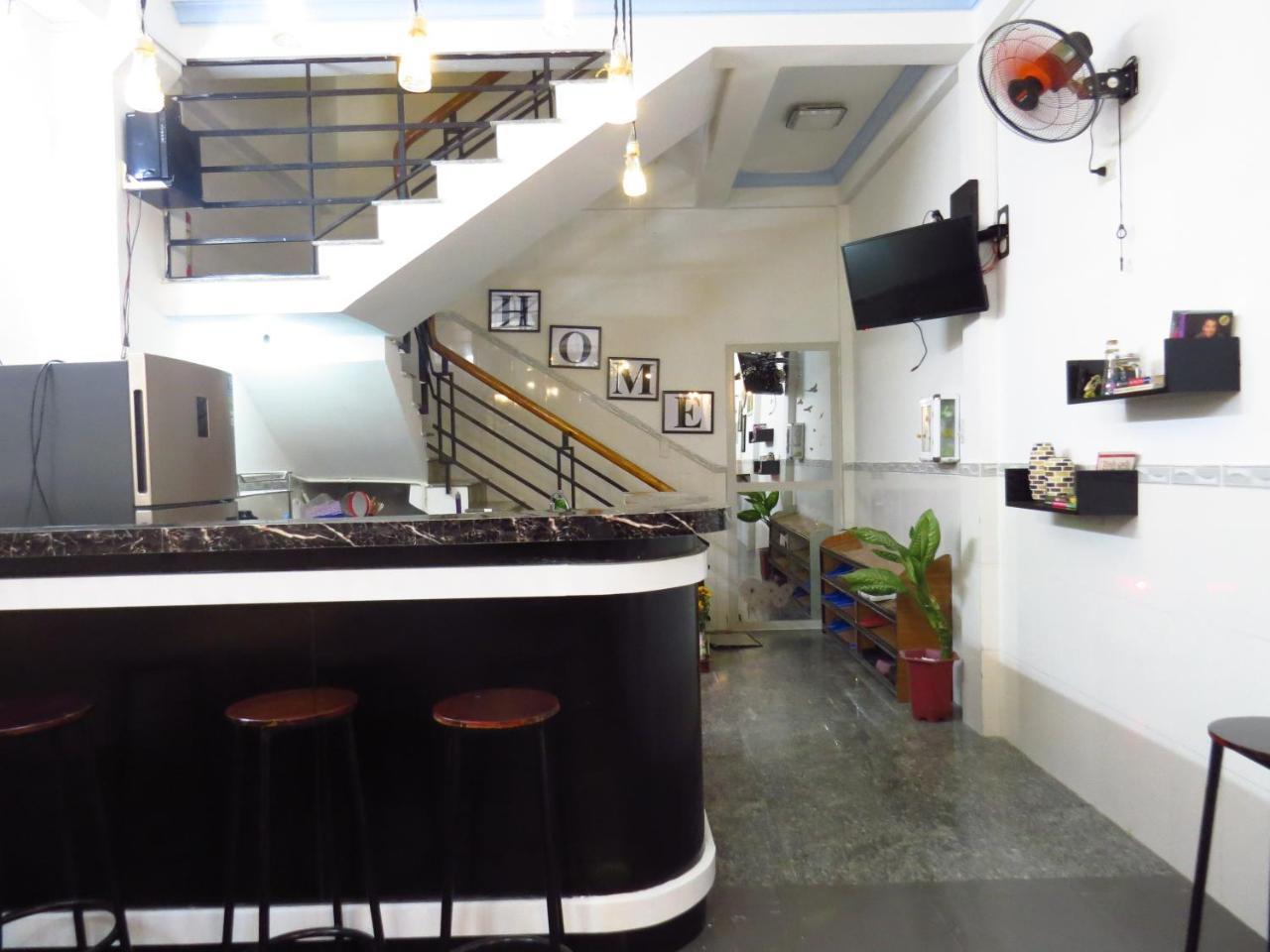 Tu Casa Hostel Куинён Экстерьер фото